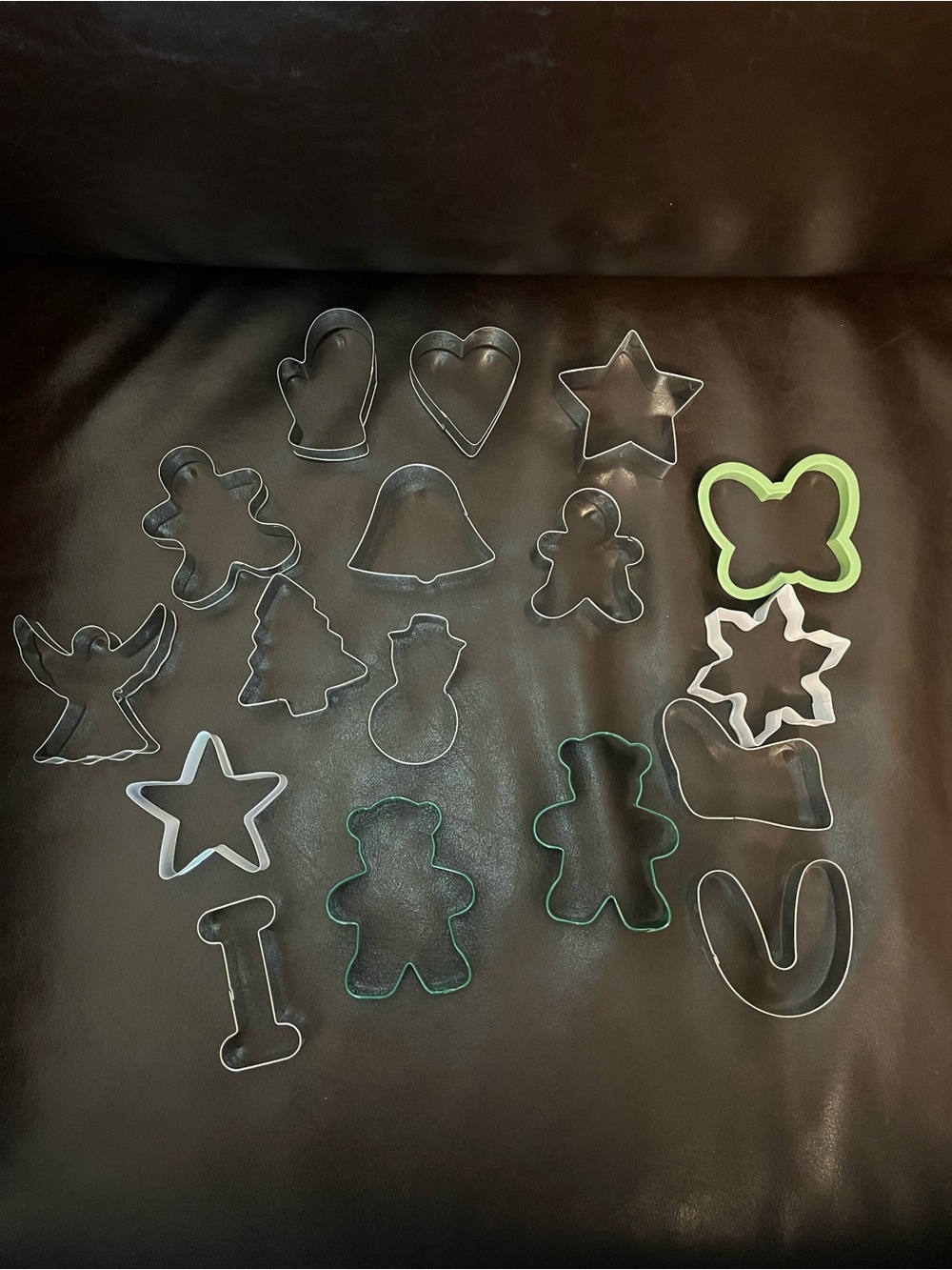 Assorted Metal + Plastic Cookie Cutter Set - Heart, Star, Gingerbread, Tree SET